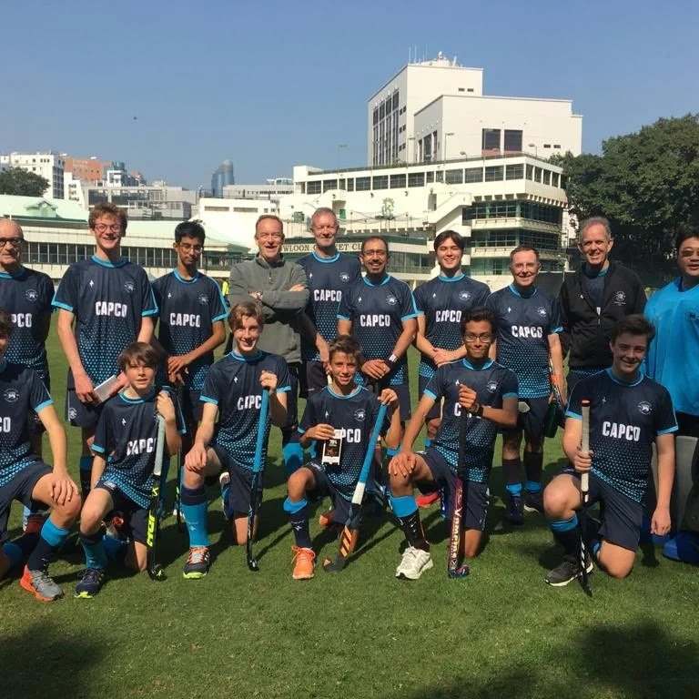 Adhit Ranjan with his entire hockey team